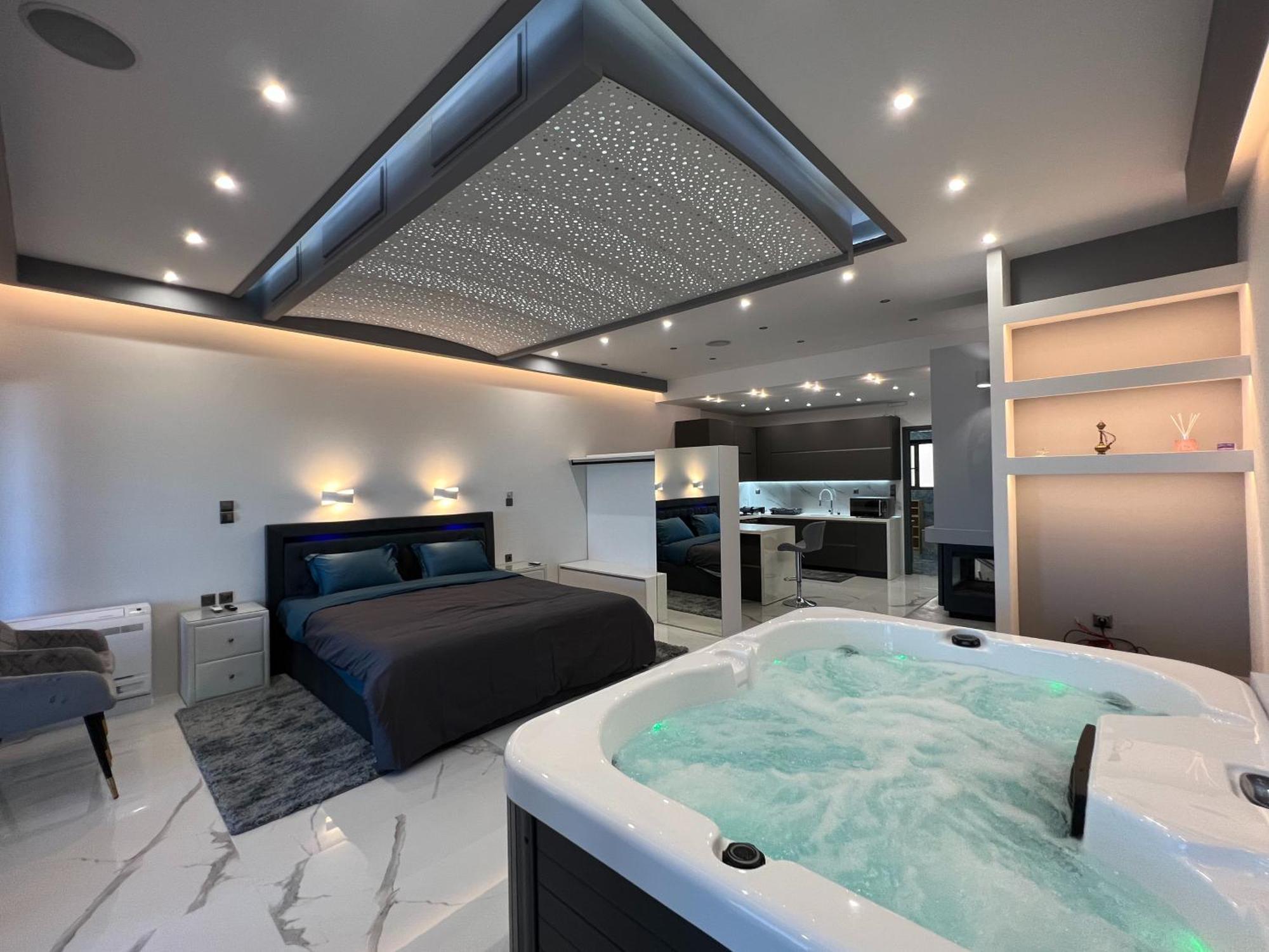 Seafront Luxury With Jacuzzi & Sauna *